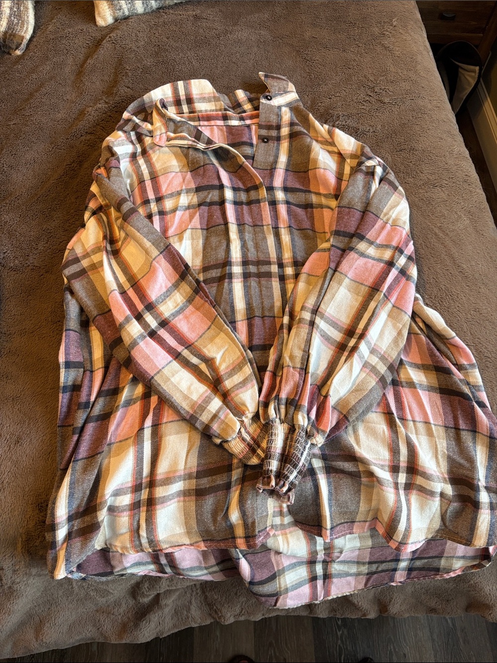 Women’s Plaid Long-Sleeve Flannel Dress - Pink & Cream